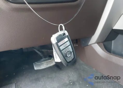 2017 Ford F-250 King Ranch из США, поврежденный, VIN 1FT7W2BTXHEC00592